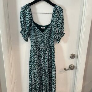 Abercrombie & Fitch Green Floral Smocked Midi Dress